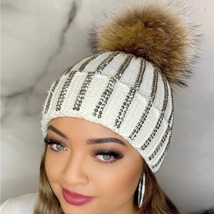 NWOT White Glam Pom Beanie | Winter Knit Hat w/ Rhinestones, Detachable Faux Pom
